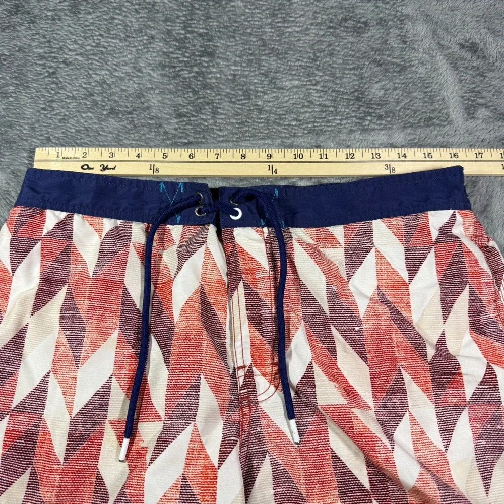 Tommy Bahama Mens Geometric Diamond Print Swim Trunks Red Orange Navy Sz Medium